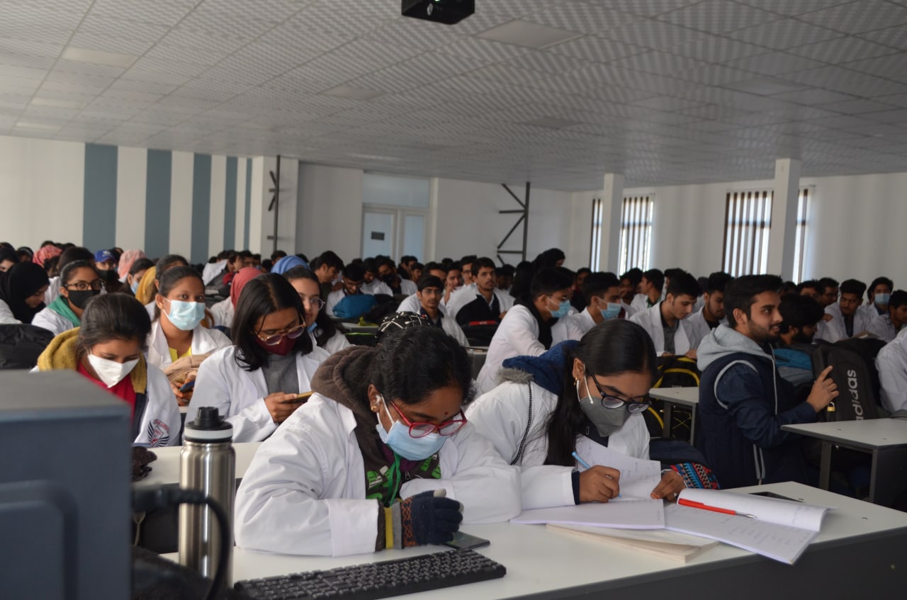 about in Patliputra Multi Plus Hospital